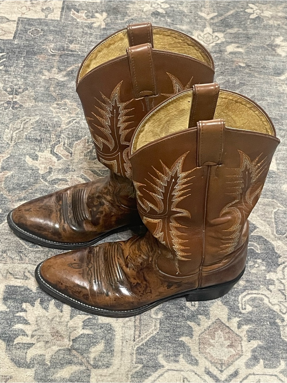 Men’s Tony Lama Cowboy Boots 9D